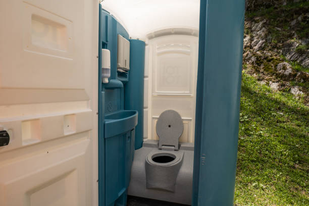 Best Porta potty rental near me  in Hurley, WI