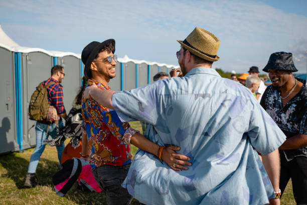 Best Luxury portable toilet rental  in Hurley, WI